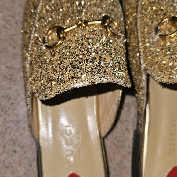 Designer Inspired Slip-on - Picture 5 of 7